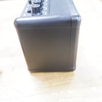 Blackstar Fly 3 3-Watt 1x3" Battery-Powered Mini Guitar Combo 2014 - Present - Black image 5