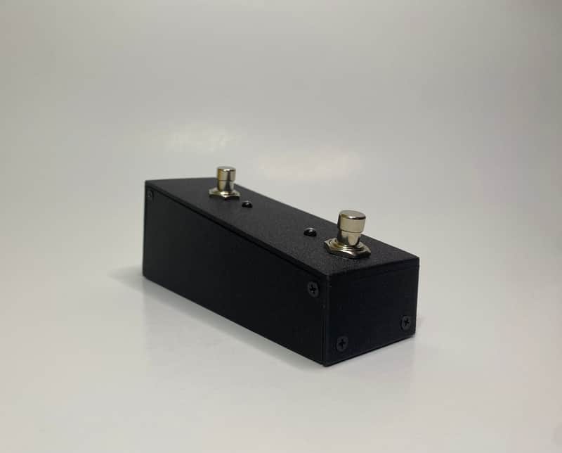 Profile-matching AUX switch for RJM (LT) - by PdLS image 1
