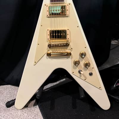 Gibson '70s Flying V 2020 - Present - Classic White image 6