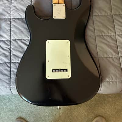 Fender Highway One Stratocaster with Maple Fretboard 2006 - 2011 - Flat Black image 3