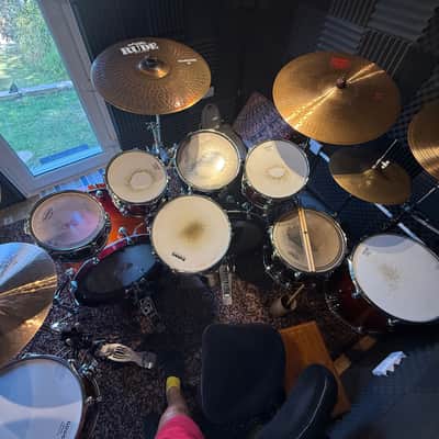 NATAL LARGE DRUM KIT. 12 DRUMS IN ALL. 7 CYMBALS image 4