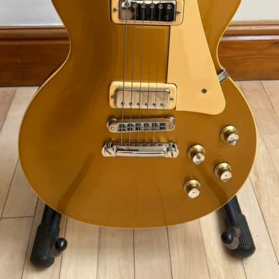 Gibson USA Les Paul Deluxe - 30th Anniversary 2000 Limited Edition - Bullion Gold - with case image 13