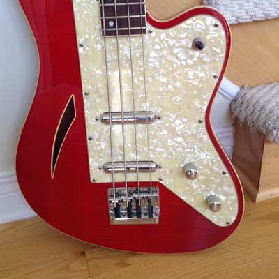 Charvel Surfcaster Bass Early 1990's Red image 2