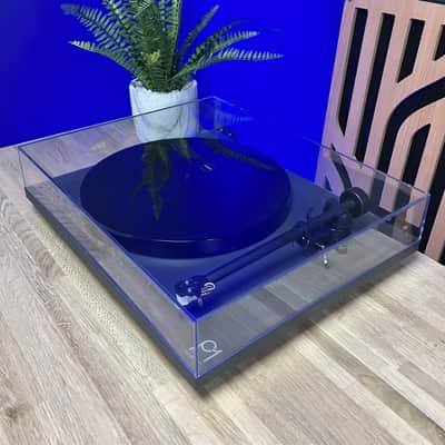 Rega P1 Planar 1 Turntable Rega Carbon Cartridge image 4