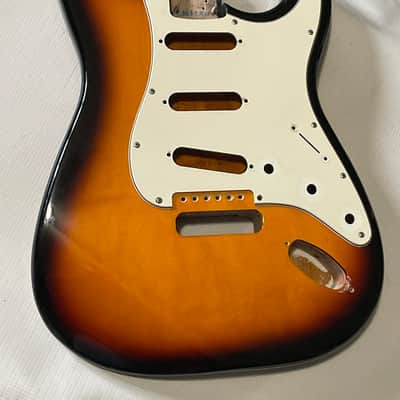 1997 MIM Fender Mexican Stratocaster 3TS 3 Tone Sunburst Guitar Body 6 Post Tremolo Ready image 5