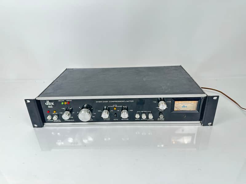 dbx 165 Over Easy Compressor / Limiter | Reverb
