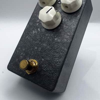 Quint Guitars Clone Lab - Focus Fuzz image 3