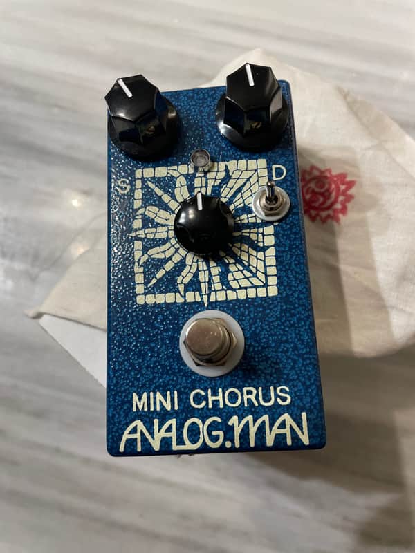 Analogman Mini Chorus image 1