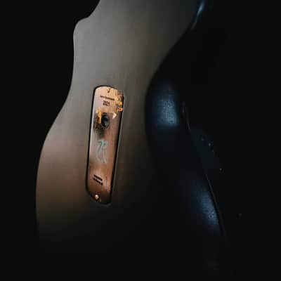 Boutique handmade Honfleur semi-hollow guitar with lacquered eggshell inlays image 12