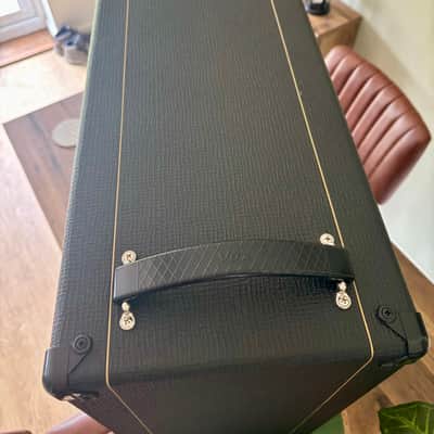 NEARLY NEW Vox V212C Custom 2x12" Guitar Speaker Cabinet - Black image 6