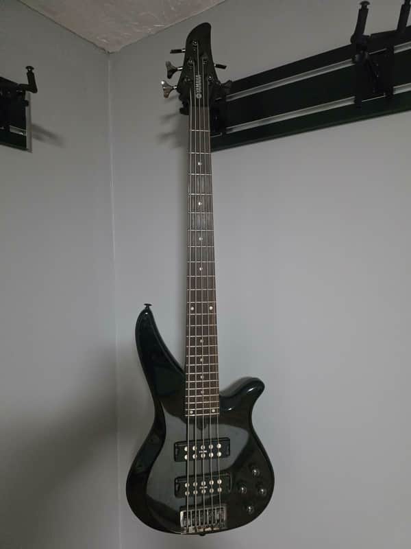 Yamaha RBX375 Bass 5 String 2007 - Ebony image 1