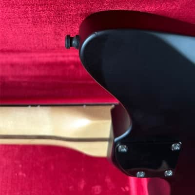 Fender Jim Root Artist Series Signature Jazzmaster - Made in US - 2023 - Flat Black image 8
