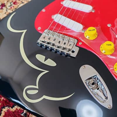 *NEW OLD STOCK* 2010 Fender Japan Disney Official Mickey Mouse Stratocaster ST-Mickey D-120, 1 of 100, MIJ image 10