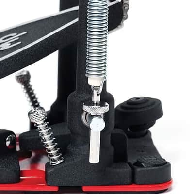 Mint DW 5000 Series Accelerator Single Bass Drum Pedal DWCP5000AD4 - Black / Red image 3