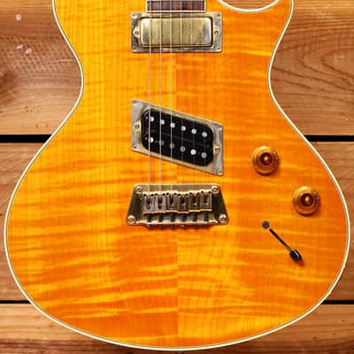 Gibson Nighthawk Standard ST-2 + OHSC w/ shroud - 1994 Centennial Trans Amber 26317 image 8