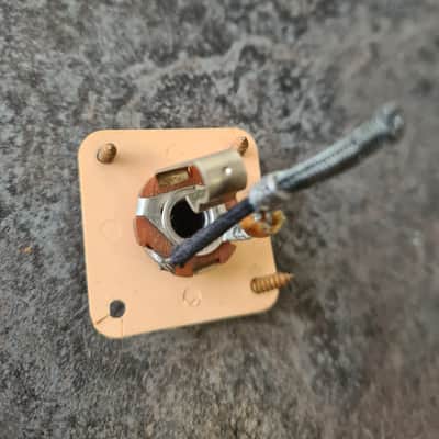 Gibson Les Paul jack socket, plate & screws Switchcraft 1960s 1970s image 8