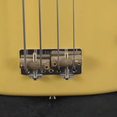 Mint Fender American Vintage II 1954 Precision Bass Vintage Blonde Maple Fingerboard image 4