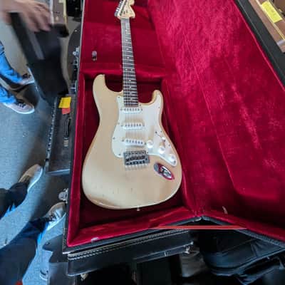 Fender Stratocaster Hwy 1 2006 - vintage white image 18