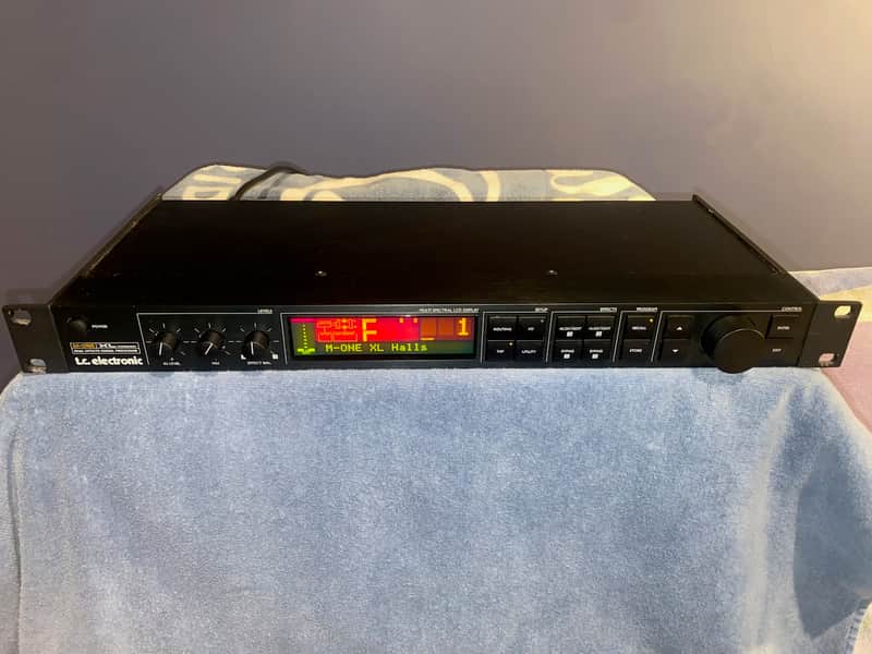 TC Electronic M-One XL 24-Bit Dual Engine/Effects Processor
