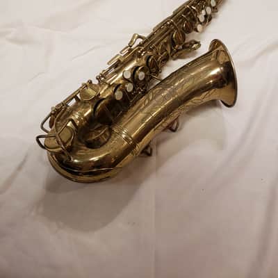 Conn 6M Naked Lady Alto Sax 1948 Serial Number 331.xxx. image 3