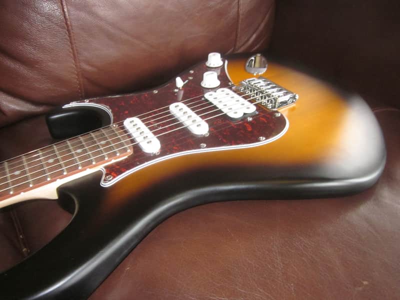 Cort G Series G110 Double Cutaway Electric Guitar Open Pore Sunburst Bild 1