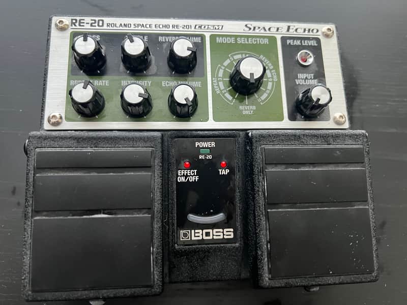 Boss RE-20 Space Echo