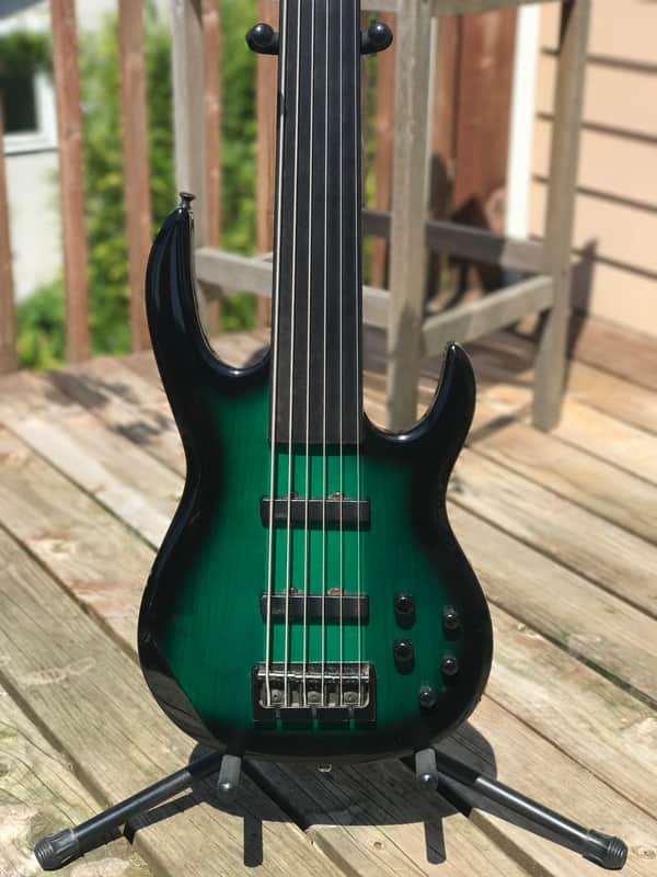 Calvin LB76 6 String Unlined Fretless Black & Green Burst image 1