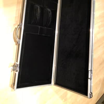 Warwick Streamer LX, custom shop (made in Germany), 4-string left-handed bass image 10
