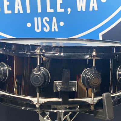 DW (Drum Workshop) - 5x14" DW "Ensenada" Black/Black Hardware image 11