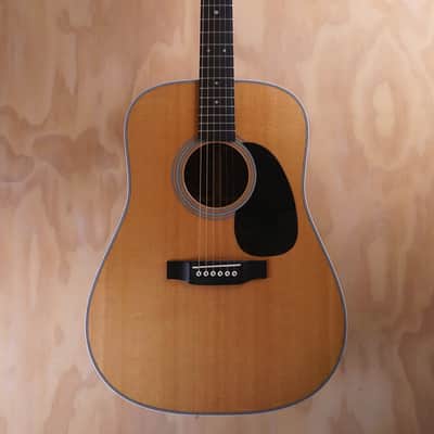 Martin D-28 Acoustic Guitar in Natural, 2013 Model, Hard Case included image 3