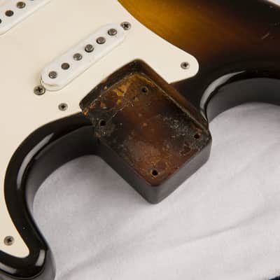Fender Certified VintageĀ® 1954 Stratocaster 2-Color Sunburst image 16