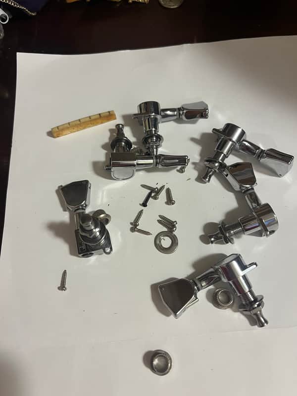 Ovation Tuners and nut 2002 - Chrome image 1