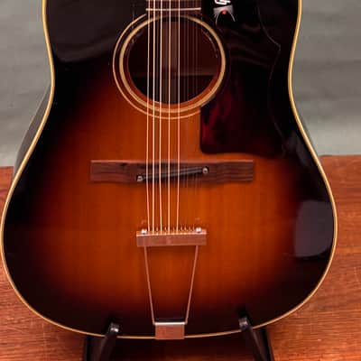 Gibson B-45-12 12-String 1966/1969 - Sunburst image 2