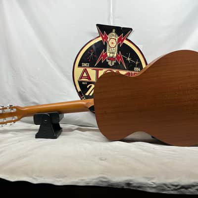Taylor Academy 12-N Nylon String Classical Acoustic Guitar image 8