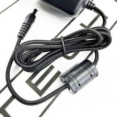 Tech 21 DC9 Universal 9V Power Supply Set image 1