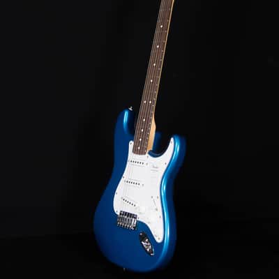 Fender Standard Stratocaster, Laurel FB, Aqua Marine Metallic image 6