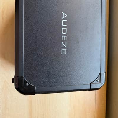 Audeze LCD-2 Closed-Back 2019 - Matte Carbon image 2