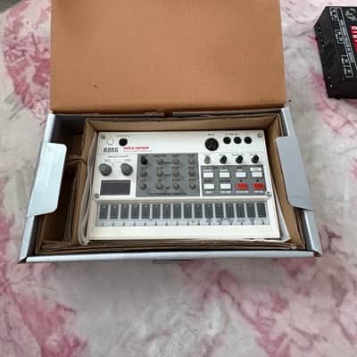 Korg Volca Sample 2 Digital Sample Sequencer 2020 - White