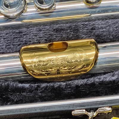 Selmer Omega flute - sterling silver, gold engraved lip plate, open hole, low B image 2