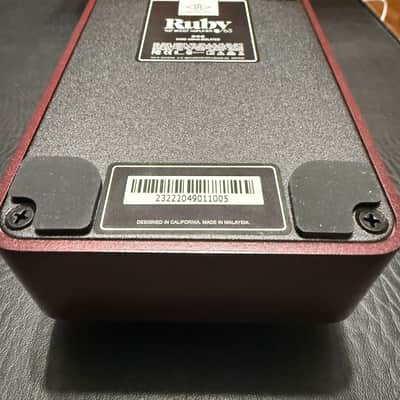 Universal Audio Ruby ’63 Top Boost Amplifier 2022 - Present - Ruby / Silver image 3