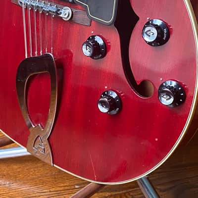 Guild Starfire XII 1966 - Cherry image 8