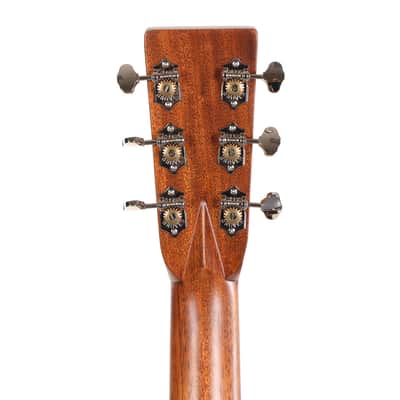 Martin 00-28 Acoustic Guitar Natural image 13