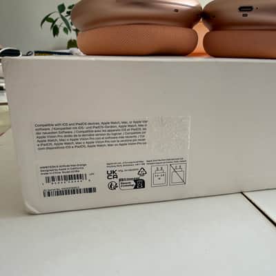 Apple AirPods Max USB-C 2024 - Orange image 8