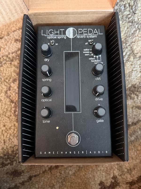 Gamechanger Audio Light Pedal Optical Spring Reverb 2020 - Black image 1