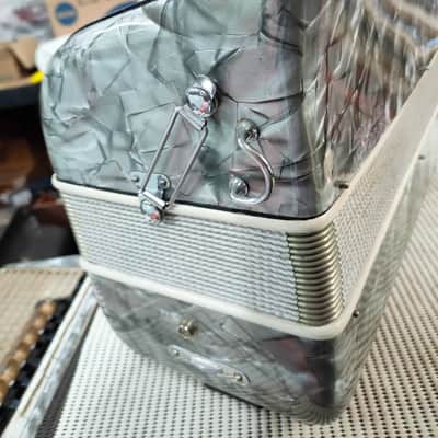 Soprani di Silvio Piano Accordion. Fully Refurbished, LMM, 41 KEYS/120 BASS, New Straps, New Case. image 10