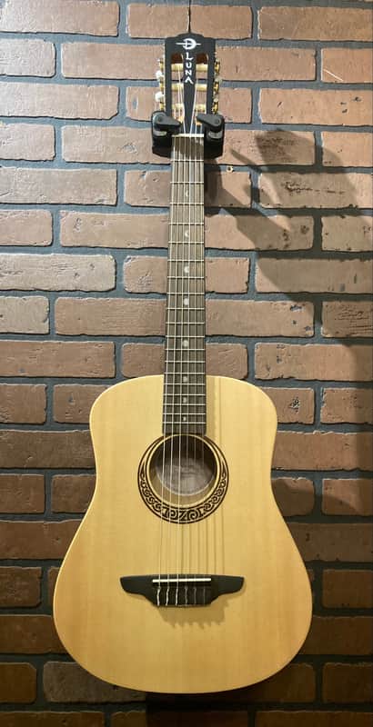 Luna Safari Nylon Travel Guitar - Satin Natural image 1