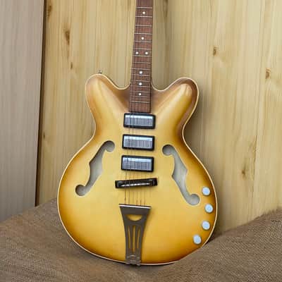 Mariya Electric Guitar 6 Strings USSR Soviet Vintage and Rare image 12