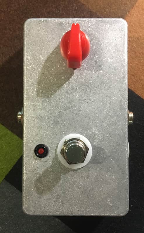 MXR Micro Amp ( M133 ) Clone image 1