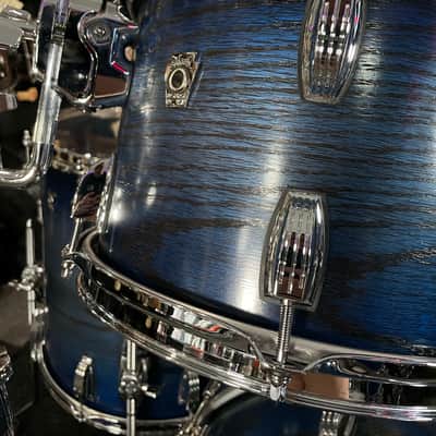 Ludwig Classic Oak Studio 4-Piece 10/12/16/22 Drum Kit Set in Blue Burst Satin Stain image 7