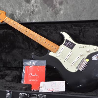 Fender Vintera II Road Worn '60s Stratocaster Black w/ HSC & FREE Same Day Shipping image 8